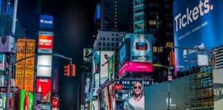 In New York wird am heutigen Mittwoch über Caesars Times Square Casino Antrag abgestimmt