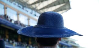 Große Woche des Rennsports in Iffezheim eröffnet