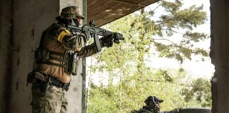 Das Anbieten, die Vermittlung, die Werbung und die Teilnahme an Ereignis- und Politikwetten sind illegal