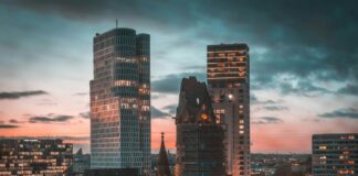 Am 1. Oktober 1975 öffnete die Spielbank Berlin im Europa-Center in West-Berlin ihre Türen