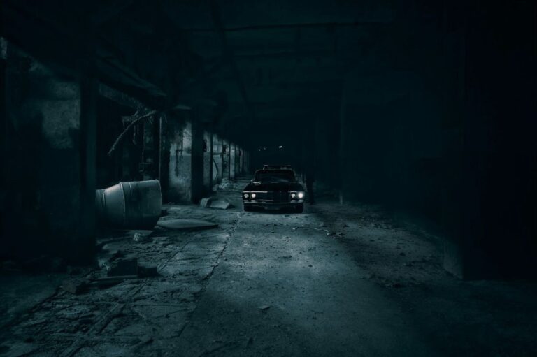 Millionen verlieren ihr Geld, während Mafia und Staat gleichermaßen profitieren