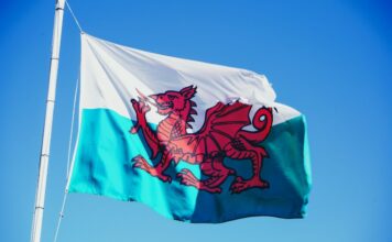 Ehepaar aus Wales gewinnt innerhalb von sieben Jahren zweimal 1 Million Pfund im britischen Lotto