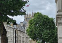 Britische Regierung prüft Erhöhung der Gebühren für Glücksspiel-Lizenzen Die britische Regierung erwägt eine Erhöhung der Gebühren für Glücksspiel-Lizenzen