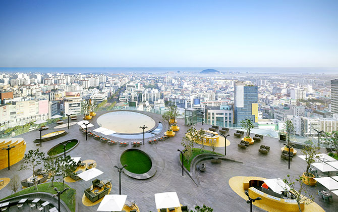 제주 드림타워 풀데크