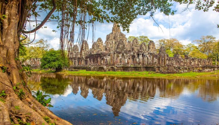 최근 한국 대상으로 한 440억 불법 도박사이트가 적발된 캄보디아