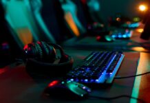 글로벌 e스포츠 베팅 시장, 2034년까지 540억 달러 규모 전망 e스포츠 게이밍 키보드