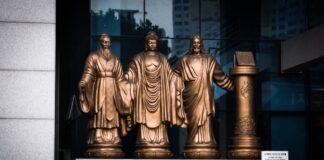 한학자 총재의 원정도박 의혹이 불거진 통일교