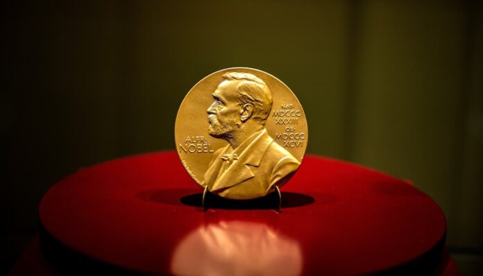 여러 후보군을 두고 베팅 시장을 달구고 있는 노벨 문학상