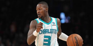 마이애미 히트의 테리 로지어의 농구 플레이