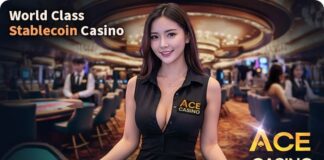 미투온에서 개발한 에이스 게이밍 홍보 사진, 여성 딜러가 테이블에서 포즈를 취하고 있다.