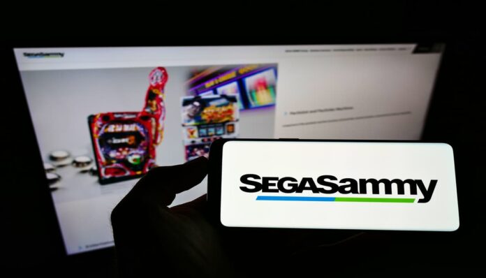 세가사미 게임을 모바일과 PC로 즐기고 있다.