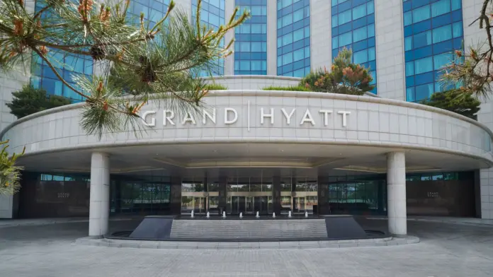 인천 파라다이스 그랜드 하얏트 호텔 입구