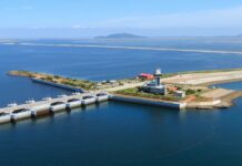 새만금 카지노 논의 재점화에 지역 갈등 격화…전북 vs 강원 정면 충돌 전북 부안에 위치한 새만금 방조제