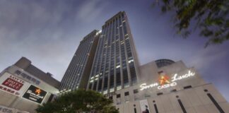 부산에 위치한 세븐럭 카지노 외관