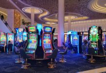 필리핀 카지노 시장, 2026년을 앞두고 슬롯 콘텐츠 경쟁 가속화 오프라인 카지노에 마련된 다양한 슬롯머신들