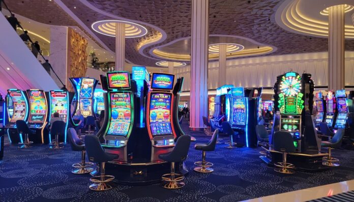 슬롯 오프라인 카지노에 마련된 다양한 슬롯머신들