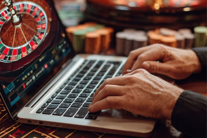 Online-Casino Gokmarkt Nederland op springen: regels jagen online casino's weg