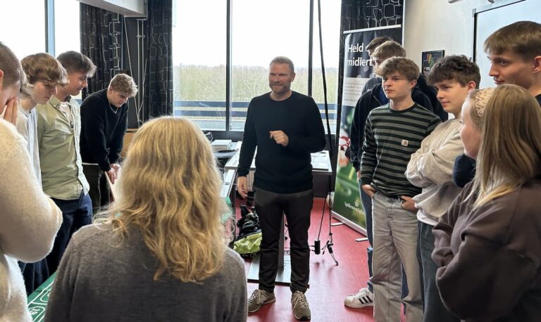 voorlichting op scholen door Deense gokautoriteit