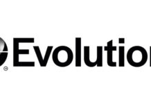 Evolution backar efter svagt kvartal Evolution-logotyp med svart text och stiliserad symbol till vänster.