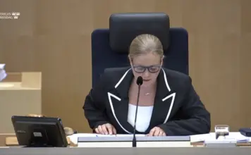 Utökat förbud mot spel på kredit träder i kraft 1 maj 2026 Beslutet att förbjuda spel på kredit i Sveriges riksdag