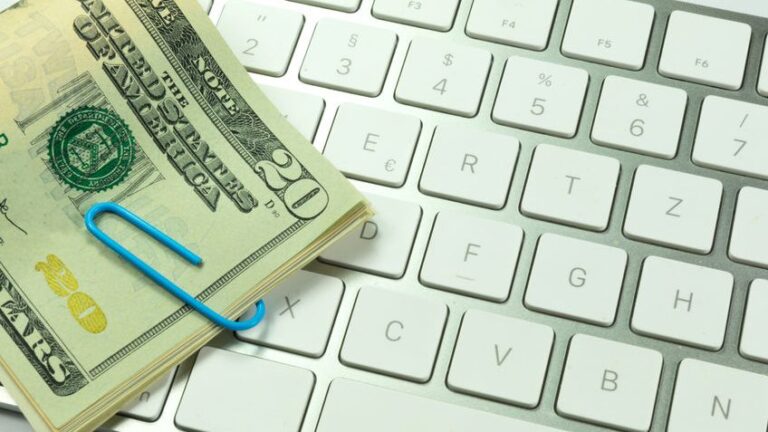 Skrill USA gets social with VGW sites