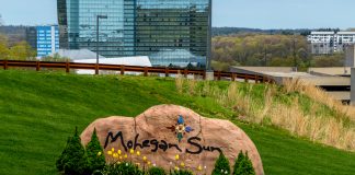 Mohegan Gaming & Entertainment has teamed up with FanDuel to open the latter’s 11,000 square-foot sportsbook inside Mohegan Sun. 