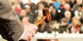 Desert Diamond to auction contents of shuttered interim casino