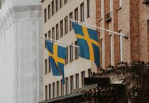 Swedish-flags