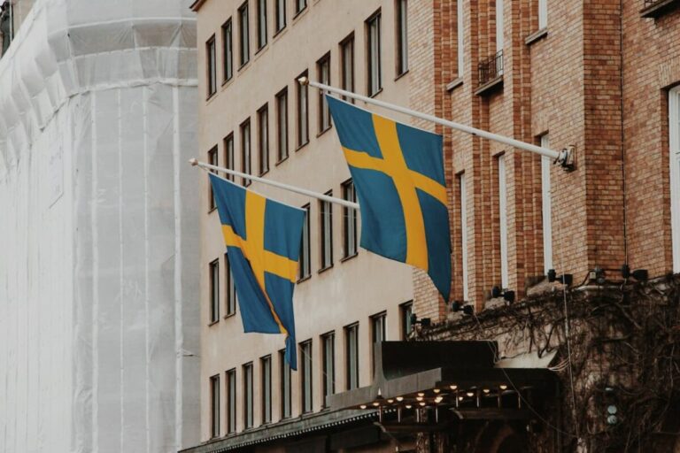 Swedish-flags