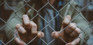 HB 162 Stalls: Wyoming’s Online Casino Hopes on Hold Once Again A fence preventing person from moving