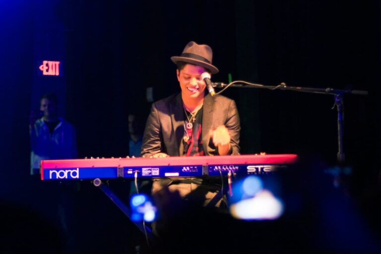 Bruno Mars playing keyboard in Houston