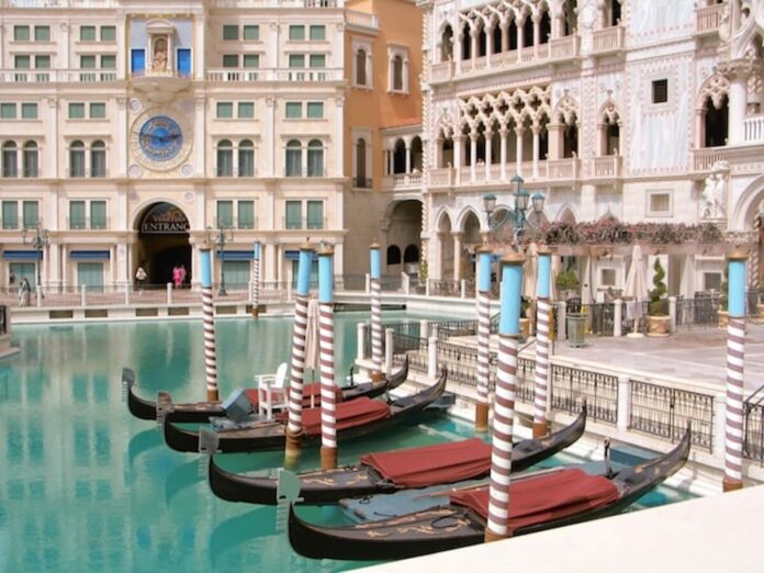 Venetian Resort Pays Out $850k To Employees For Religious Discrimination Boats outside Venetian Resort, Las Vegas
