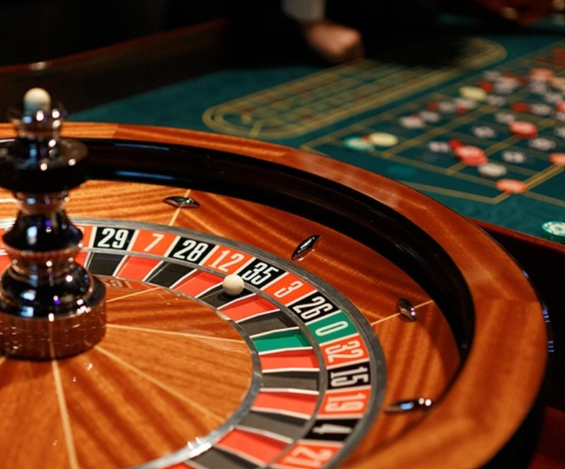 A roulette table at the now-defunct Belarusian casino Victoria Cherry, located in central Minsk.