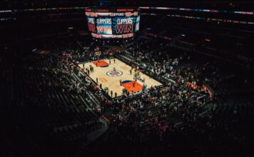 Poll Finds Half of Americans Suspect Pro Athletes Fix Games for Bettors NBA game