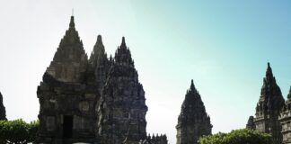 899 More Indonesians Lose Welfare Benefits as Online Gambling Probe Intensifies Indonesia