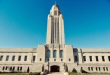 An exterior photo of the Nebraska State Capital in Lincoln