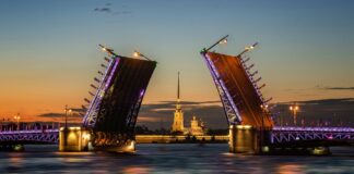 Russian Apartment in Central St. Petersburg Converted Into Underground Casino Russia