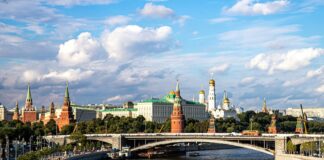 Russian Court Jails Chinese Citizens for Running Texas Hold ’em Gambling Den Russia