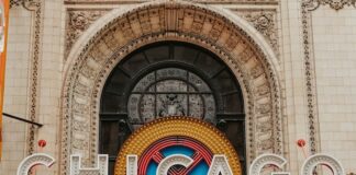 Chicago Theatre marquee in downtown Chicago