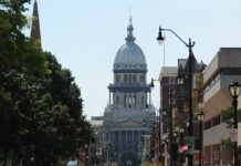 Illinois State Capitol building in Springfield viewed from a city street