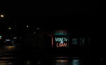 How OnlyFans Star Annie Knight Helped Henry Brayshaw Overcome Crippling Gambling Addiction A neon sign in a window that says Money to Loan.