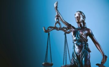 Turn Yourself in and Receive Lighter Punishments, Chinese Prosecutors Tell Gambling Suspects Scales of justice