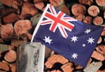 Australian Gambling Groups Accused of Underhanded Lobbying to Prevent Ad Ban Australian flag