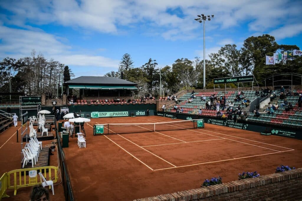 Tennis stadium