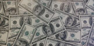 March Madness: Favorites Burn Sportsbooks During Opening Rounds, but Florida Loss ‘Saved the Day’ Money