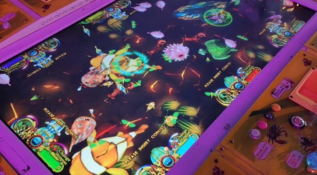 中国警察、違法ゲームセンター賭博摘発を強化