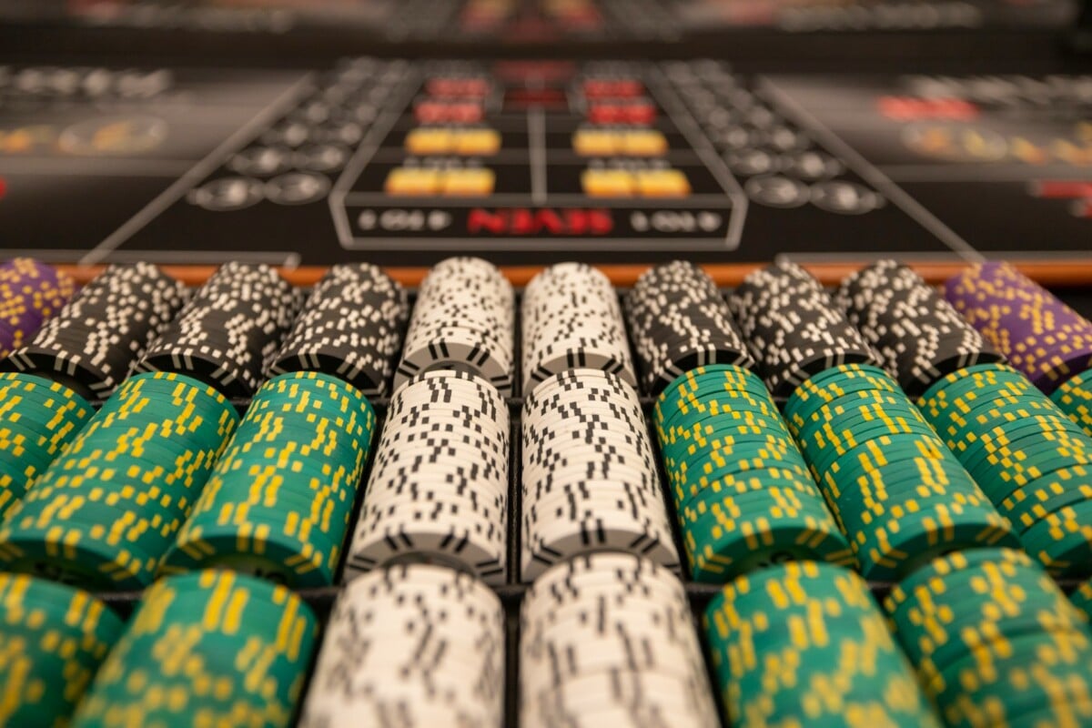 PokerWireDaily — Chinese Man Arrested in Macao For Selling Fake Casino Chips