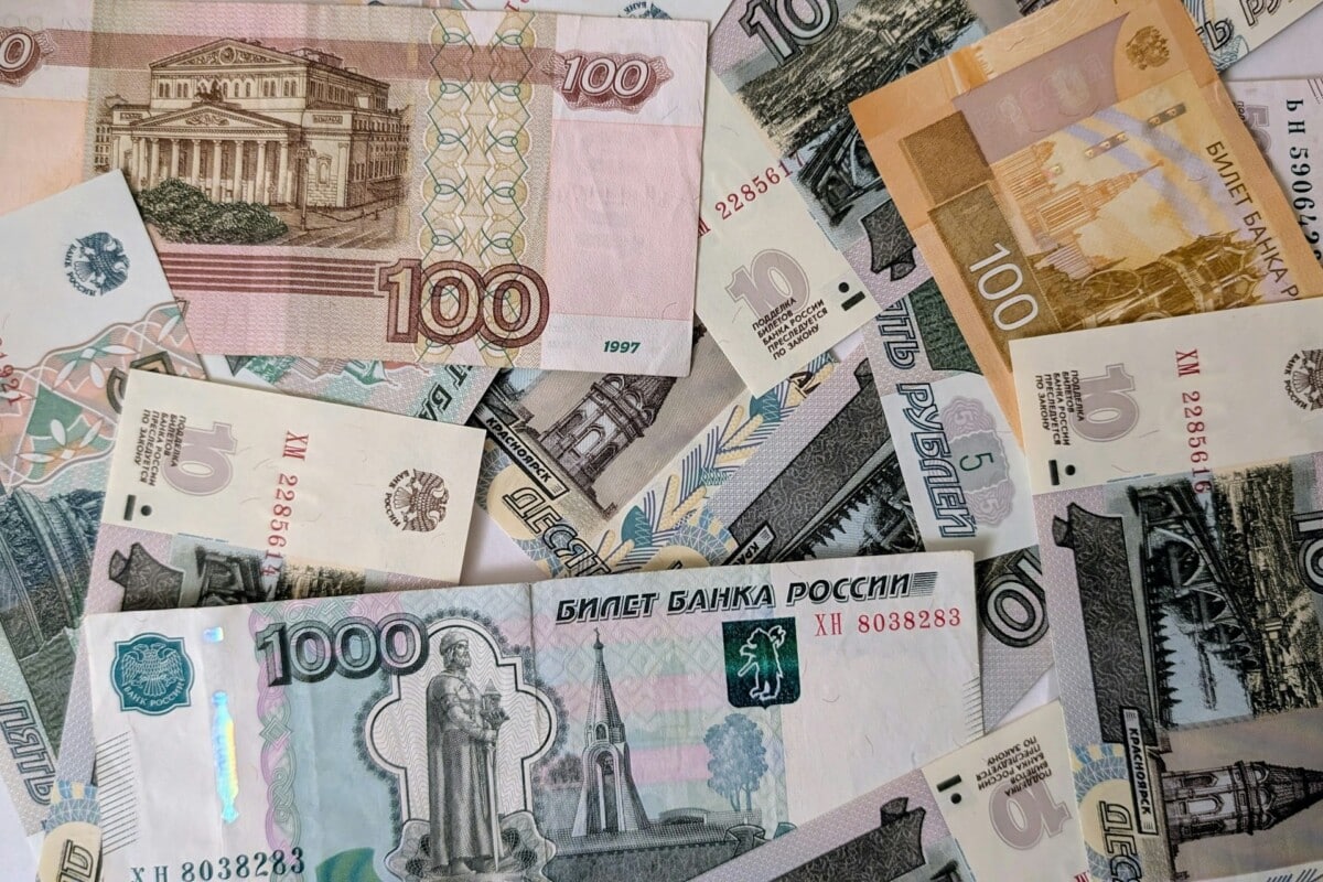 Illegal Online Casinos Losing Out to Permit-Holding Russian Operators, Data Shows